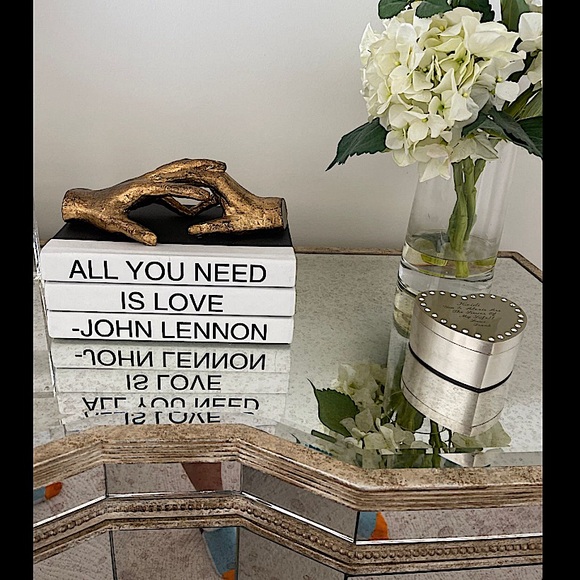 Uttermost “Hold my hand” sculpture - Picture 6 of 16